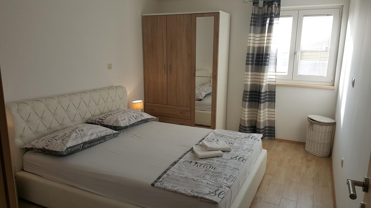 Apartman Baric Sevid Zewnętrze zdjęcie